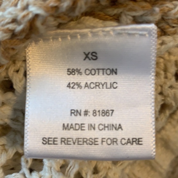 Long Sleeve Knit Sweater - Picture 6 of 11